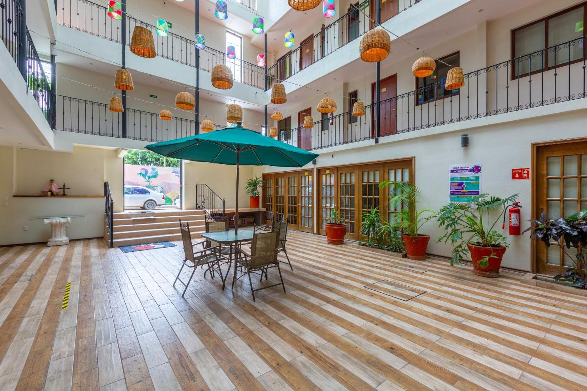 Guest Hotel